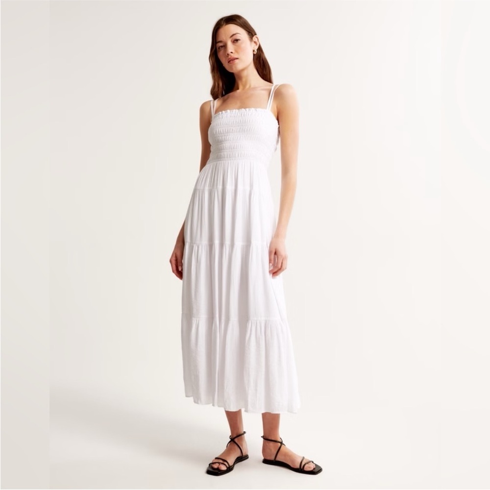 Women's Smocked Bodice Maxi Dress Elegant White